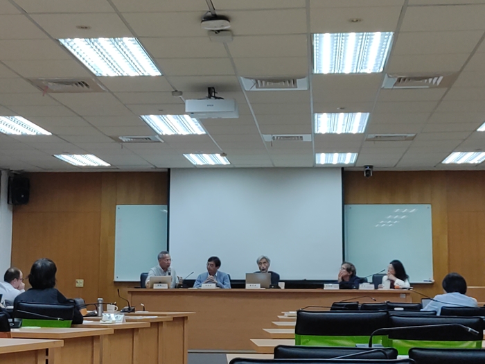 「去一相合」與「共生」的「間一談」—— 朱利安教授訪問中山大學講座系列 | 114.11.10（一）-11.14（五）圖片